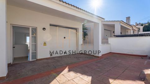 Foto 5 de Casa adosada en venta en Calle Estats Units, Segur de Calafell, Calafell