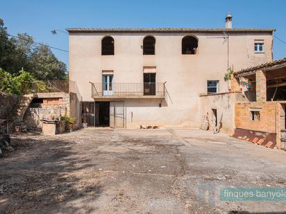 Country house for sale in Serinyà