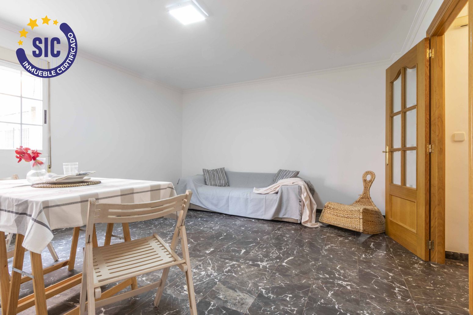 Flat for sale in Tres Forques