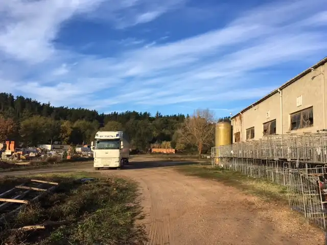 Aparcament de Nau industrial de lloguer en Santa Coloma de Farners