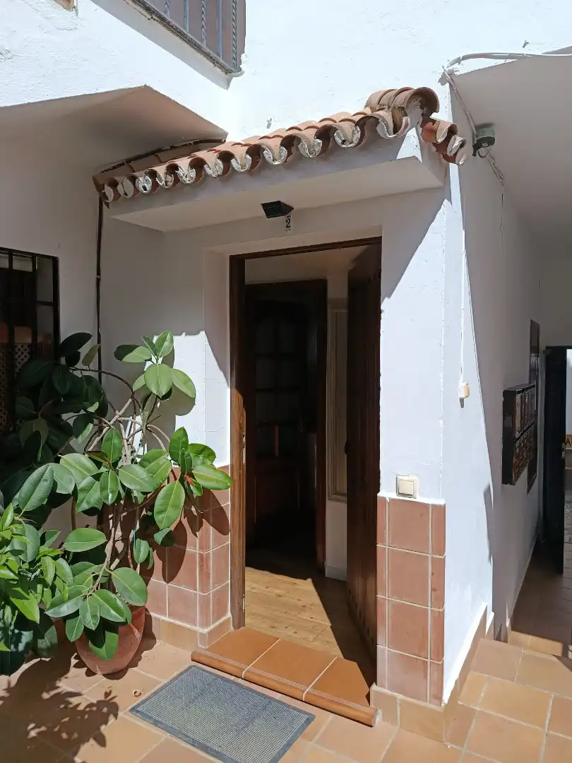Wohnung zum Verkauf in Córdoba mit Klimaanlage und Möbliert