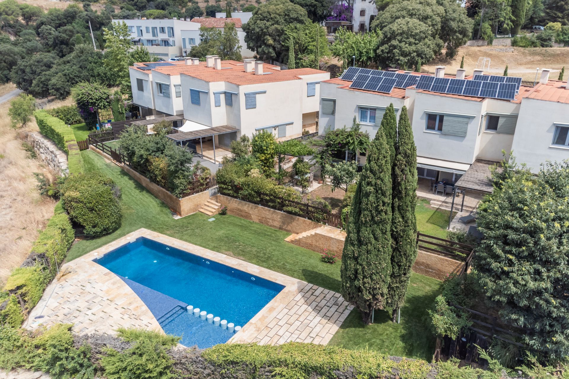 Piscina de Casa adosada en venda en Cànoves I Samalús amb Calefacció, Jardí privat i Parquet