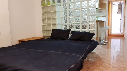 Foto 2 de Planta baixa en venda a Passatge de Llunàs, Sanfeliu, L'Hospitalet de Llobregat