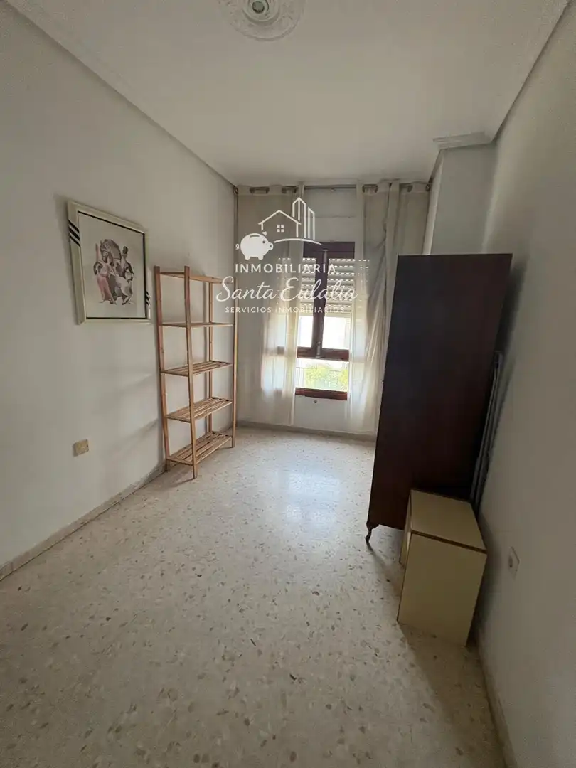 Außenansicht von Wohnung zum Verkauf in Mérida mit Klimaanlage und Terrasse