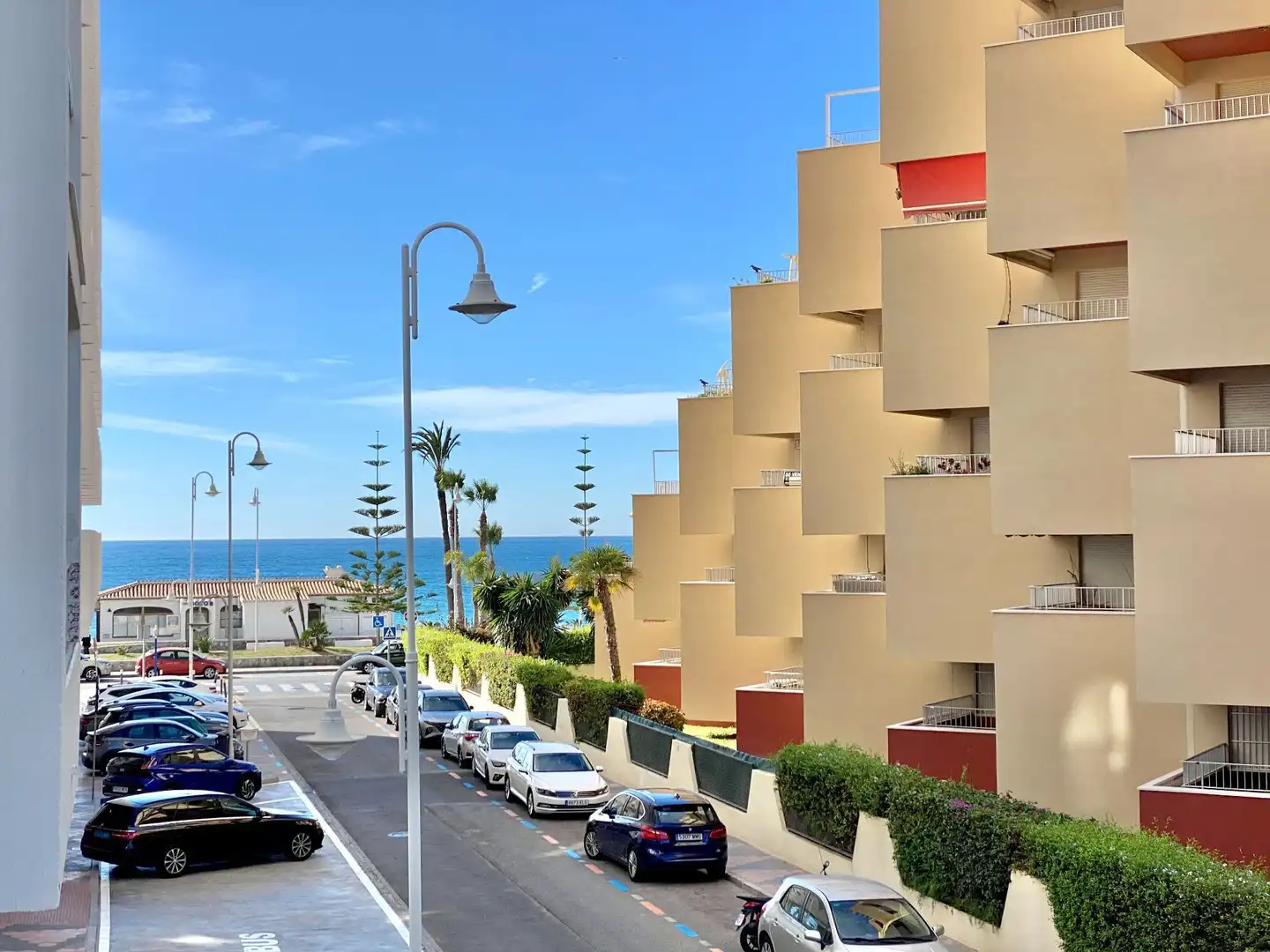 Mini appartamento con piscina in affitto a piramide 1