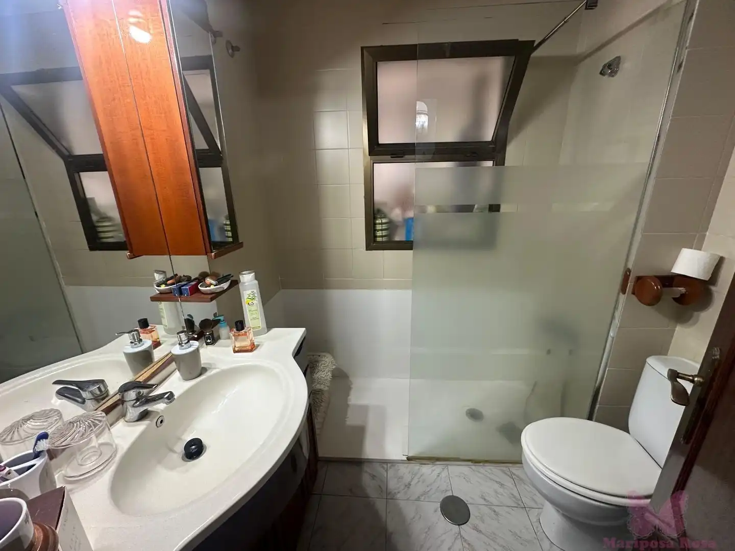 Baño de Piso en venta en Cádiz con Calefacción