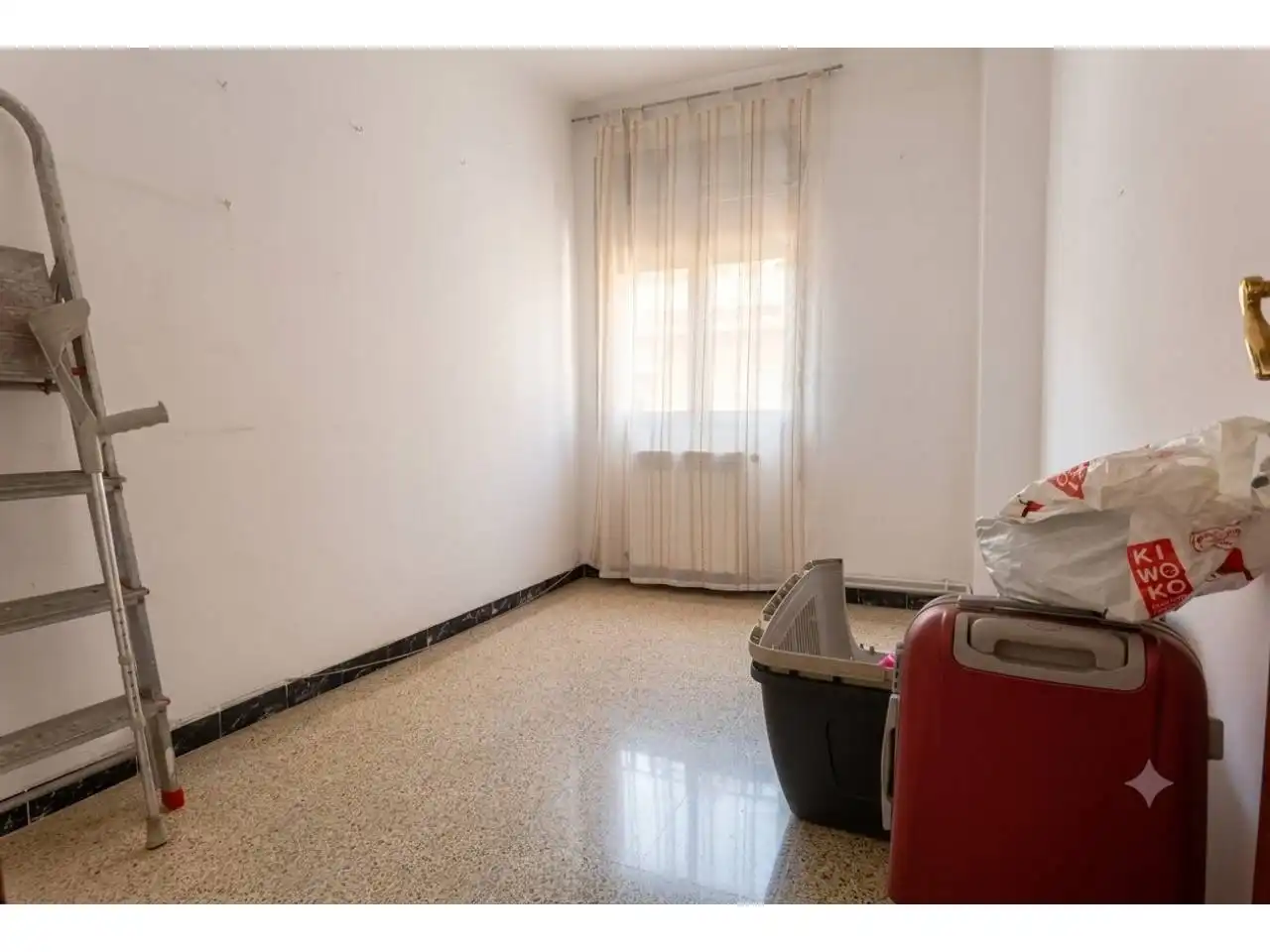Schlafzimmer von Wohnung zum Verkauf in Terrassa mit Heizung