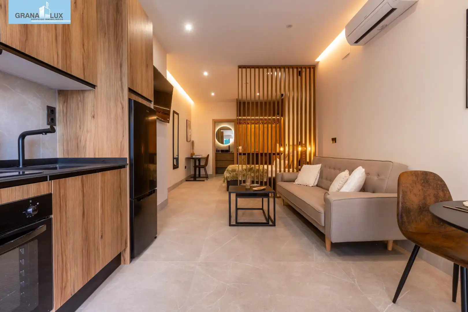 Living room of Study for sale in Granada  with Air Conditioner, Heating and Alarm