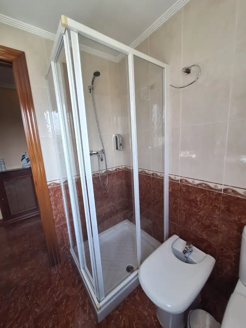 Bany de Casa o xalet de lloguer en Carreño amb Calefacció, Jardí privat i Piscina