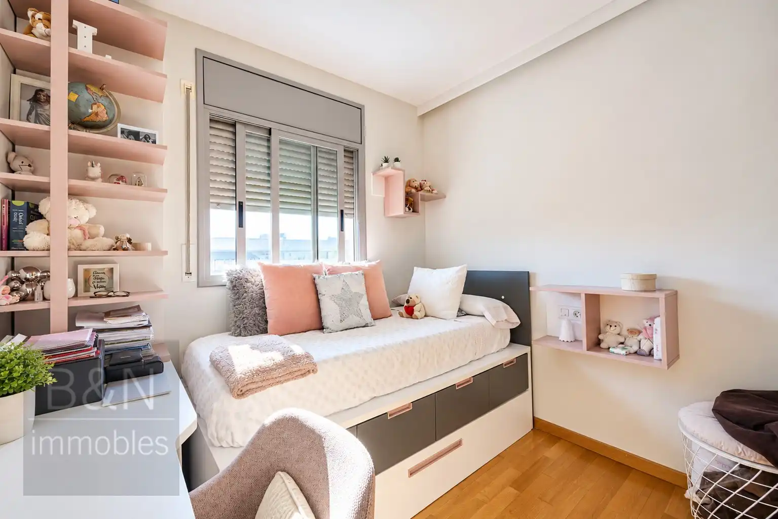 Penthouse with lift for sale in Nord-oest, imagen 25