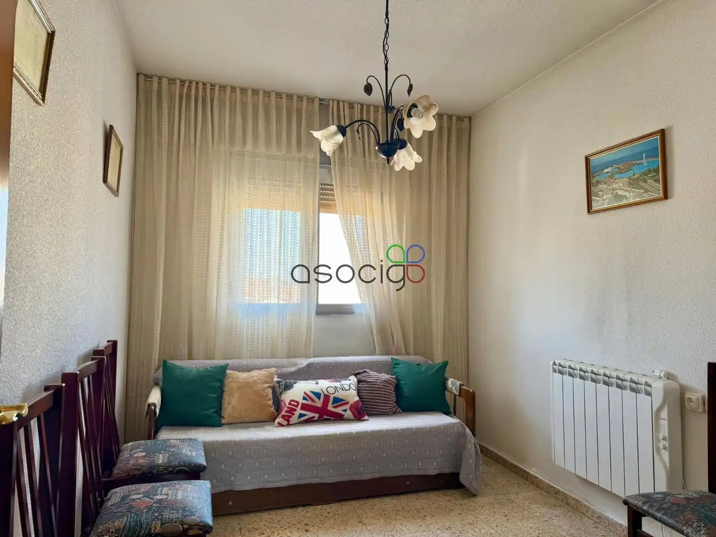 Habitación de Piso en venta en Azuqueca de Henares con Calefacción y Terraza