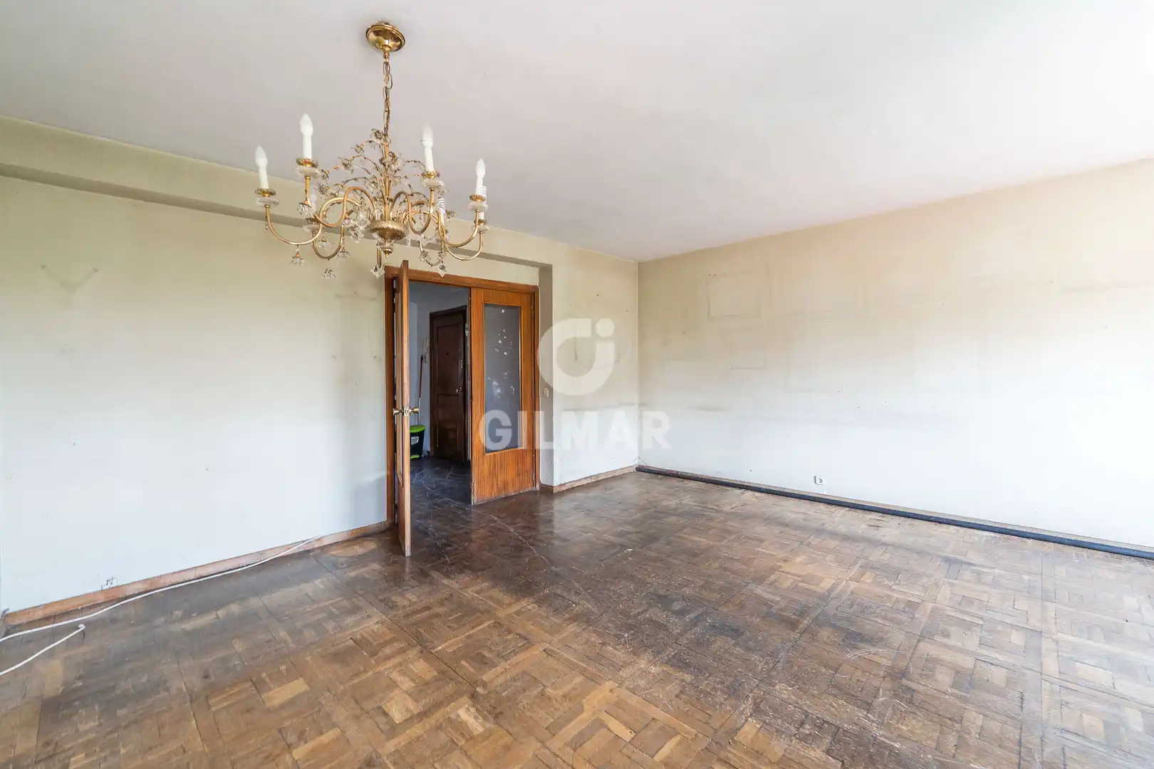 Sala de estar de Piso en venta en Madrid con Calefacción, Trastero y Balcón