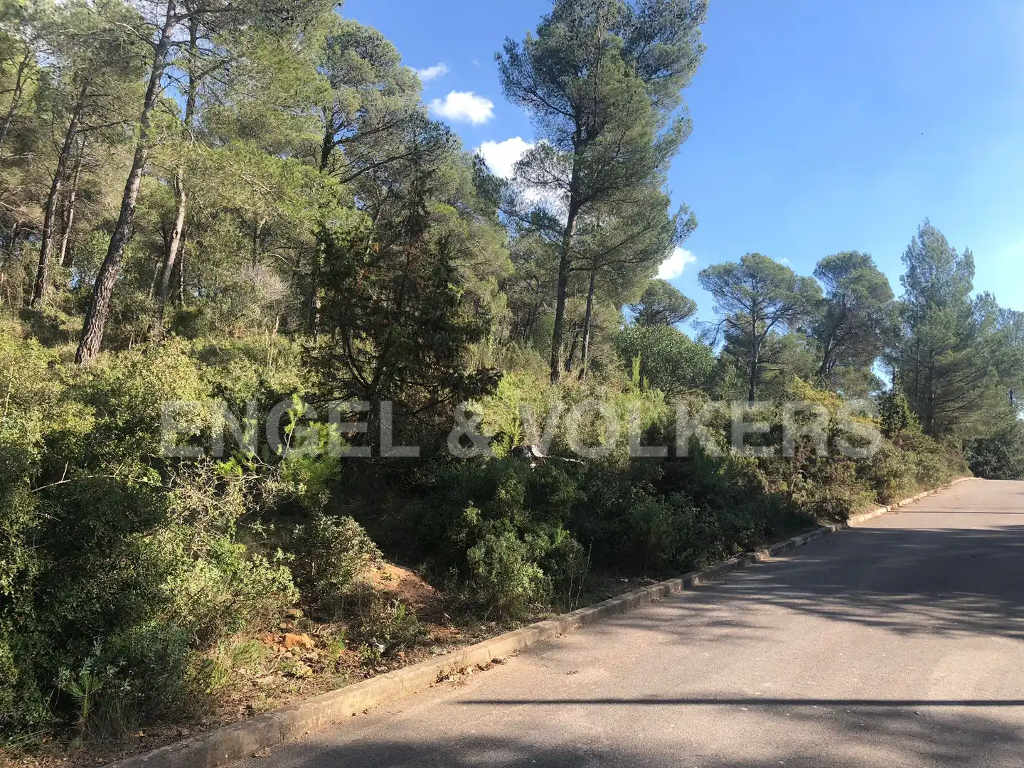 Wohnbaugrundstück zum Verkauf in Begues, imagen 4
