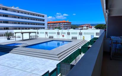Piscina de Pis en venda en Calonge amb Aire condicionat, Terrassa i Moblat