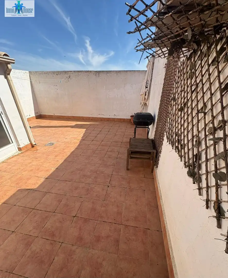 Reihenhaus mit Terrasse zum Verkauf in Pedanías - Extrarradio, imagen 3
