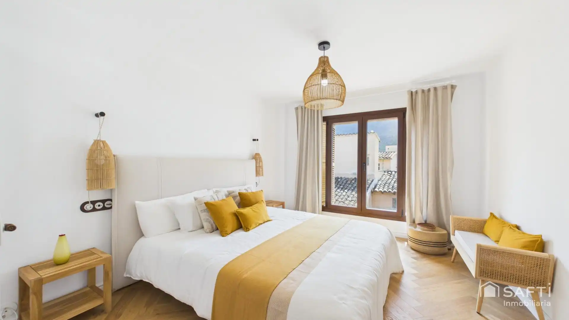Bedroom of Flat for sale in Sóller