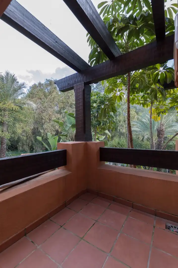 Apartament amb piscina en venda a Nueva Andalucía, imagen 25