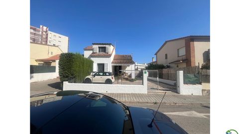 Foto 2 de Casa o xalet en venda a Calle Calle Argentera, 12, Nord, Roses