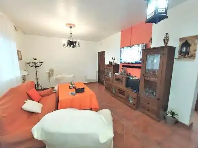 Sala d'estar de Pis en venda en Usagre amb Aire condicionat i Moblat