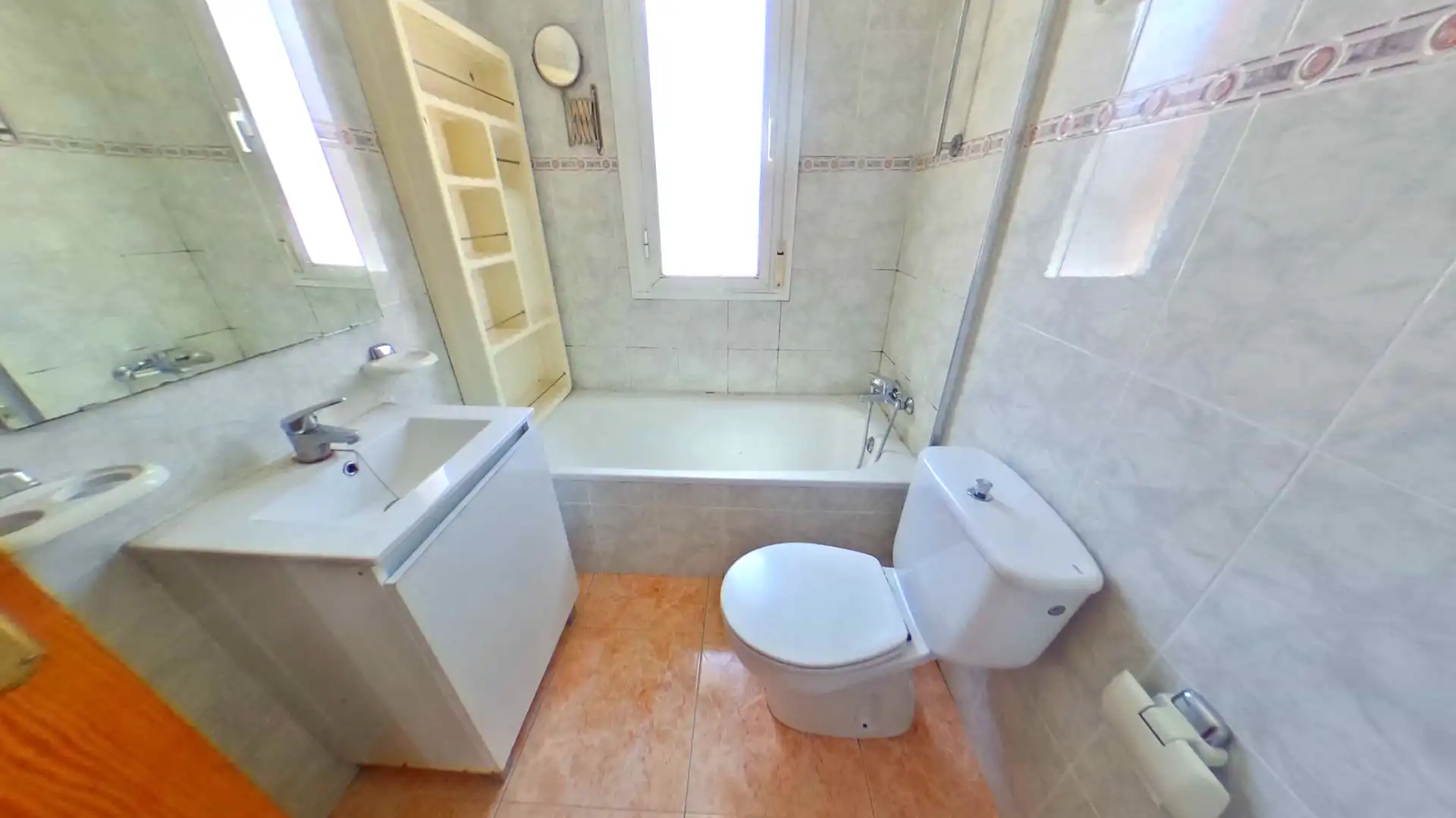 Chalet con piscina en venta en Torrejon De Velasco, imagen 4