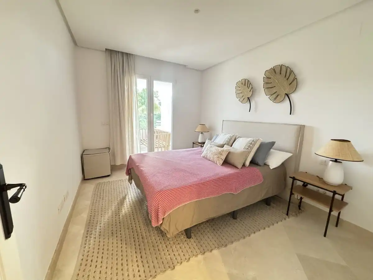 Flat with lift for sale in Nueva Andalucía, imagen 4