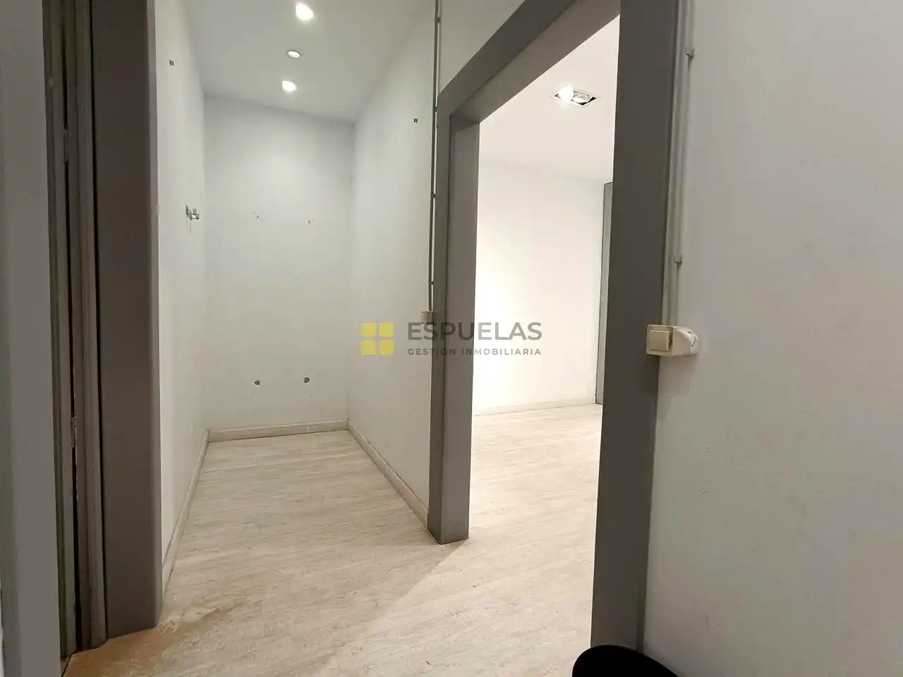Gewerbefläche zum Verkauf in Juan Carlos I 12, imagen 7