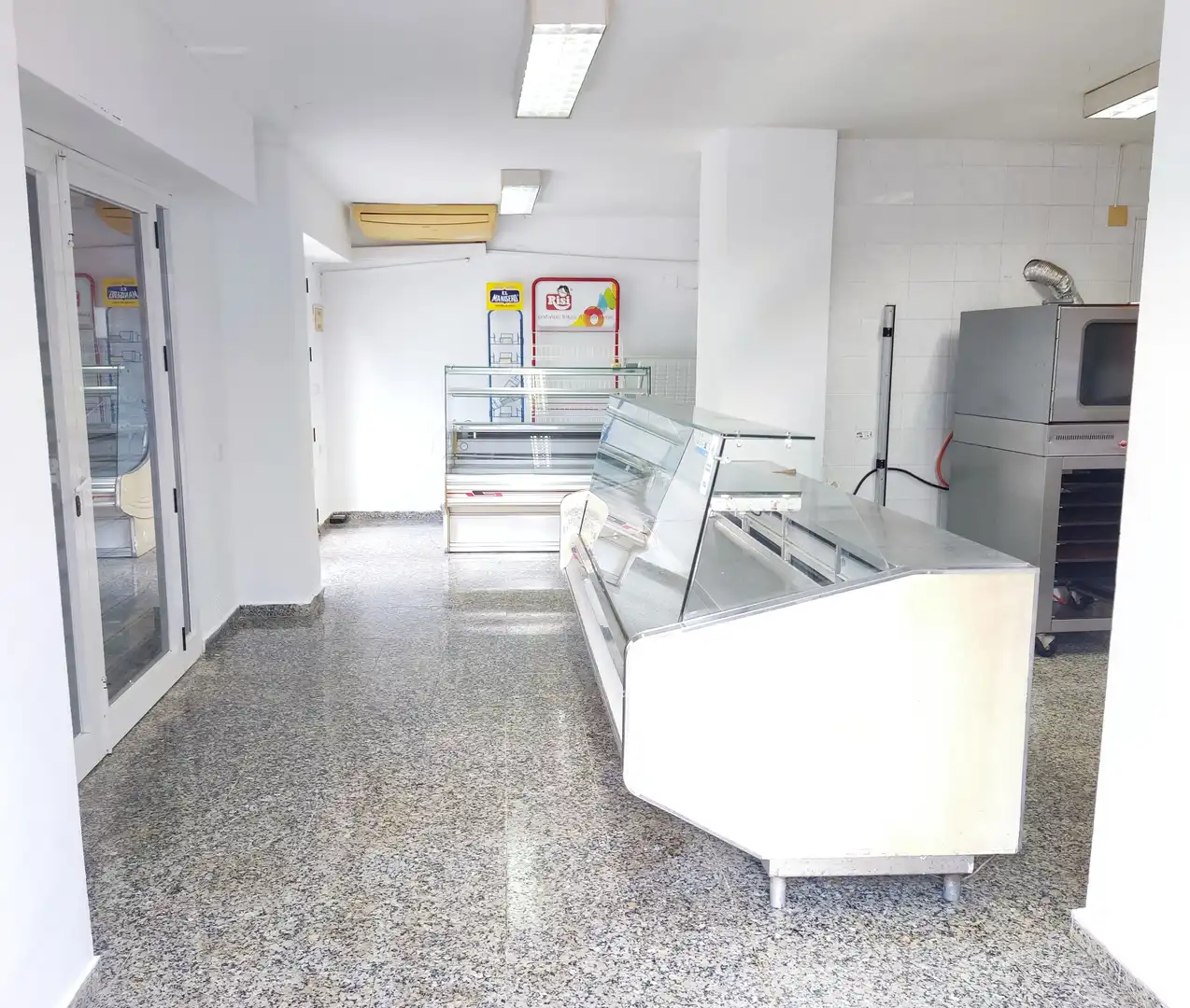 Local comercial en venta en Playa de Gandia, imagen 4