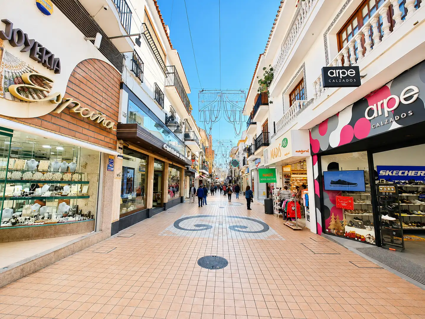 Vista exterior de Piso en venta en Torremolinos con Terraza