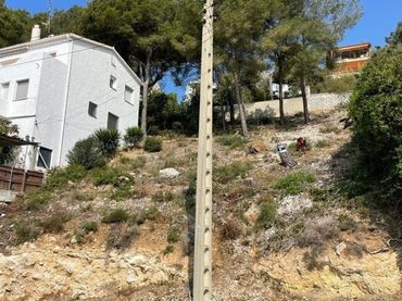 Rustikales Grundstück zum Verkauf in Segur de Calafell - Avenida Avinguda del Comte Gómez de Orbaneja