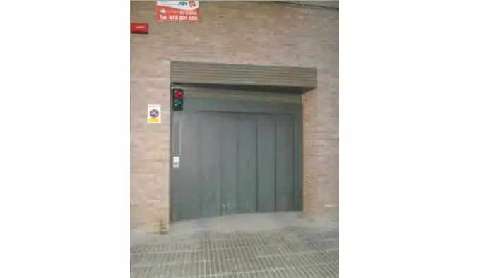 Parking with lift for sale in Av Ondara, imagen 2