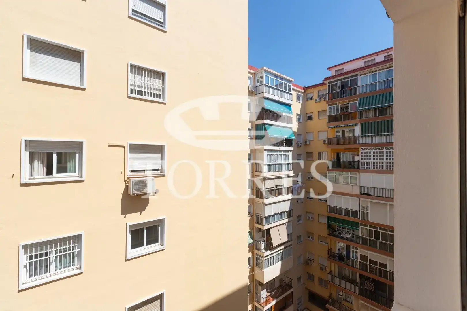 Vista exterior de Piso en venta en Málaga con Aire acondicionado