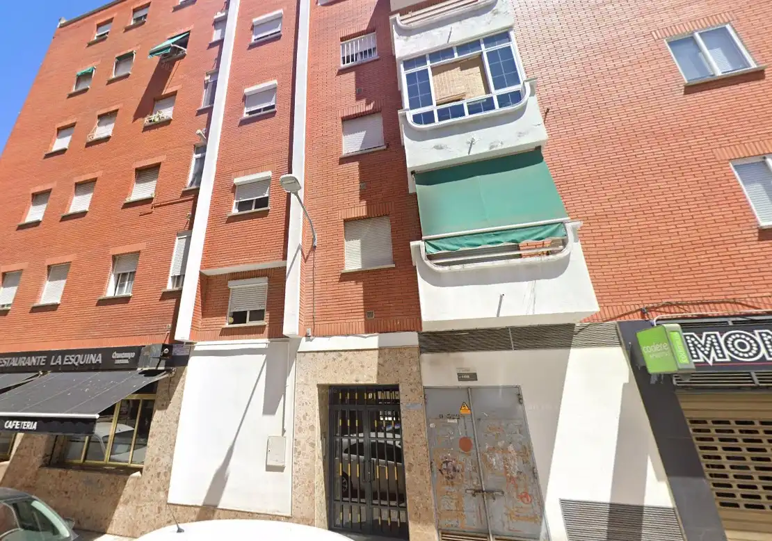 Appartement à vendre à C/ Reyes Huertas