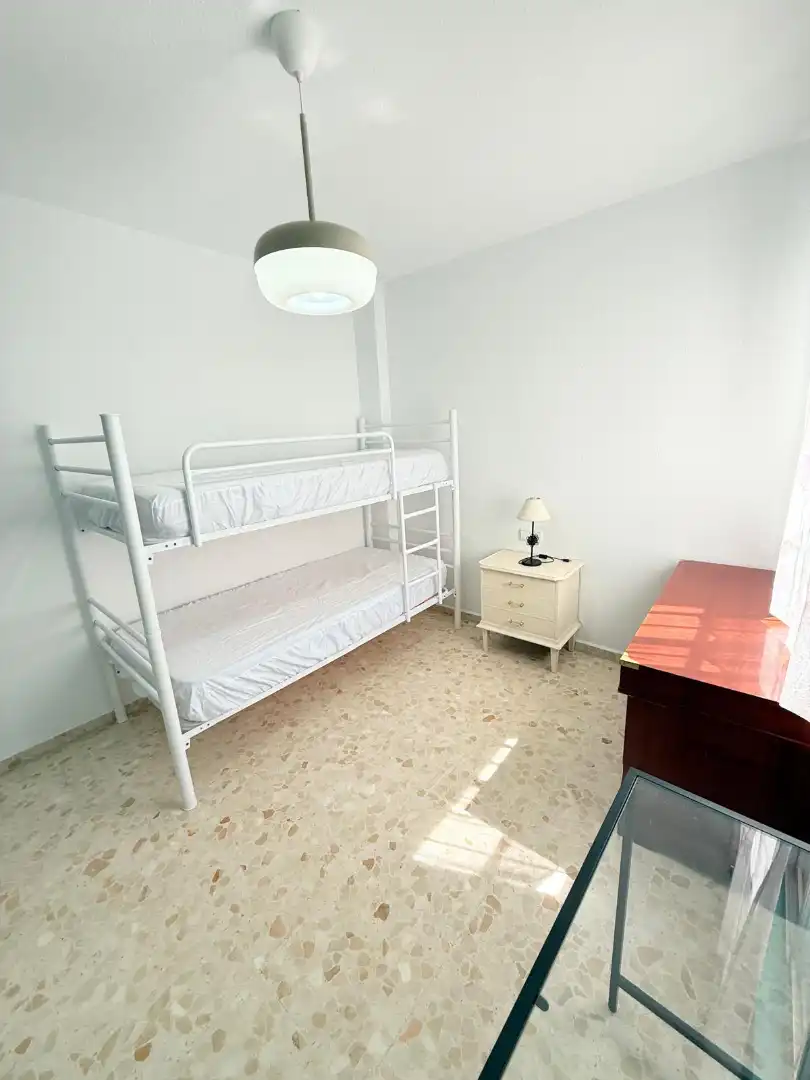Habitación de Ático de alquiler en Rincón de la Victoria con Aire acondicionado, Terraza y Amueblado