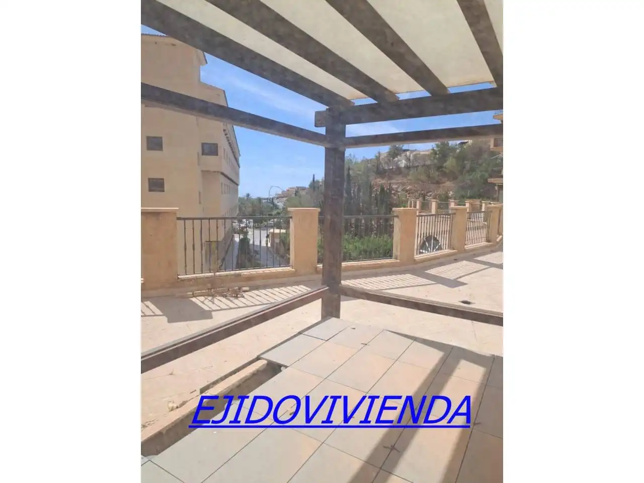 Vista exterior de Oficina en venda en Vícar
