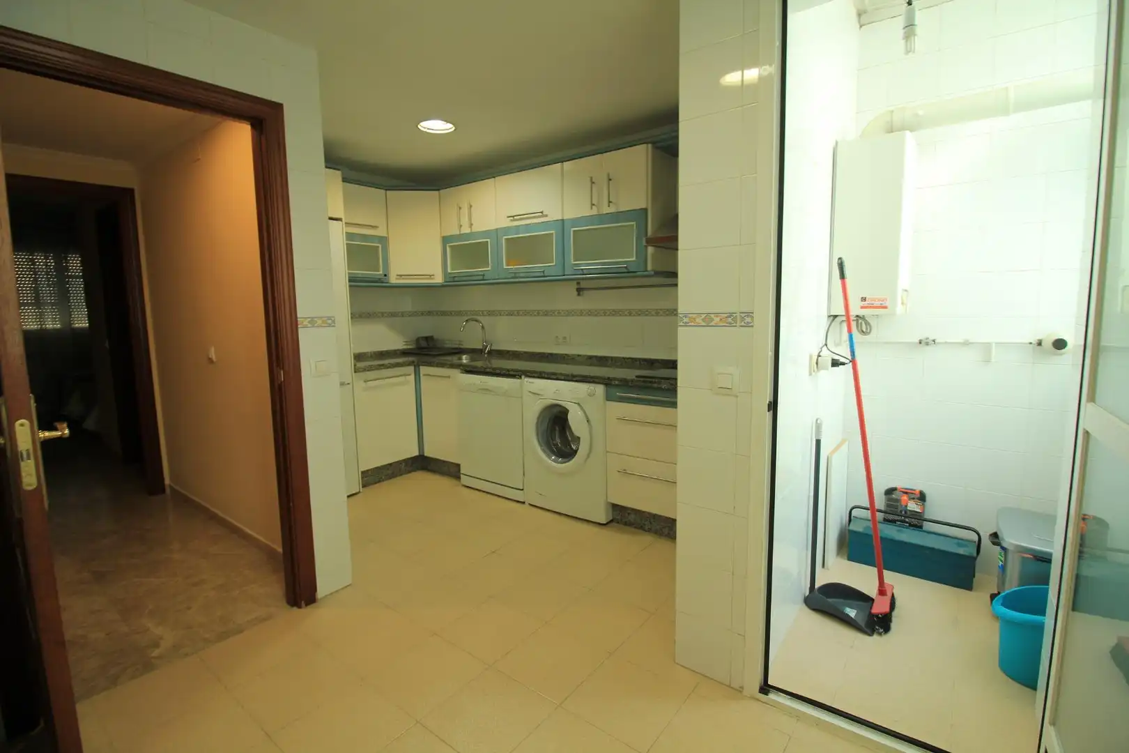 Cocina de Ático de alquiler en Badajoz con Aire acondicionado, Calefacción y Trastero