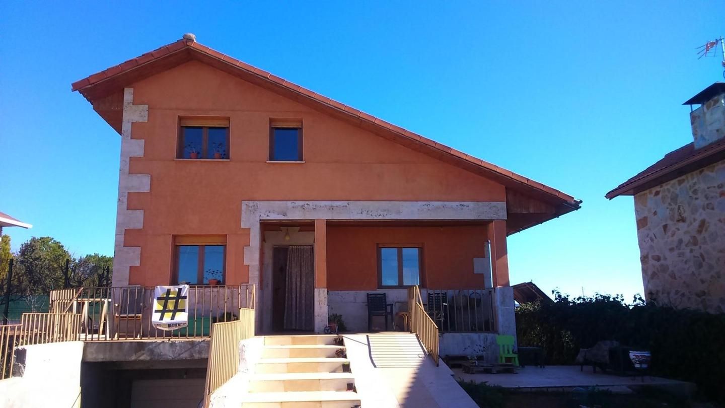 Casa o xalet en venda a Eras Altas, Pozorrubio