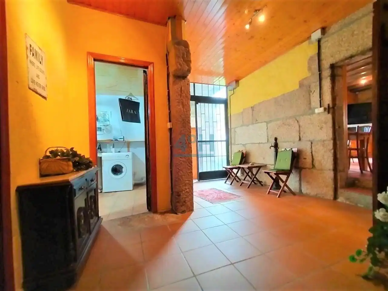 Casa o chalet en venta en Amoeiro con Calefacción, Jardín privado y Terraza