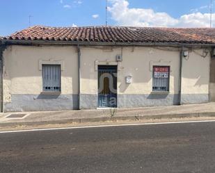 Vista exterior de Casa o xalet en venda en San Cristóbal de la Cuesta