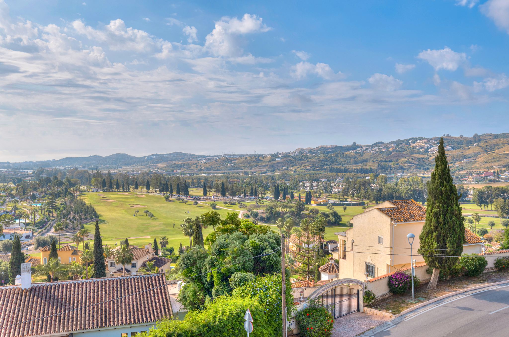Exterior view of Single-family semi-detached for sale in Mijas  with Terrace