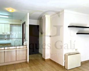Flat to rent in Manresa  with Balcony