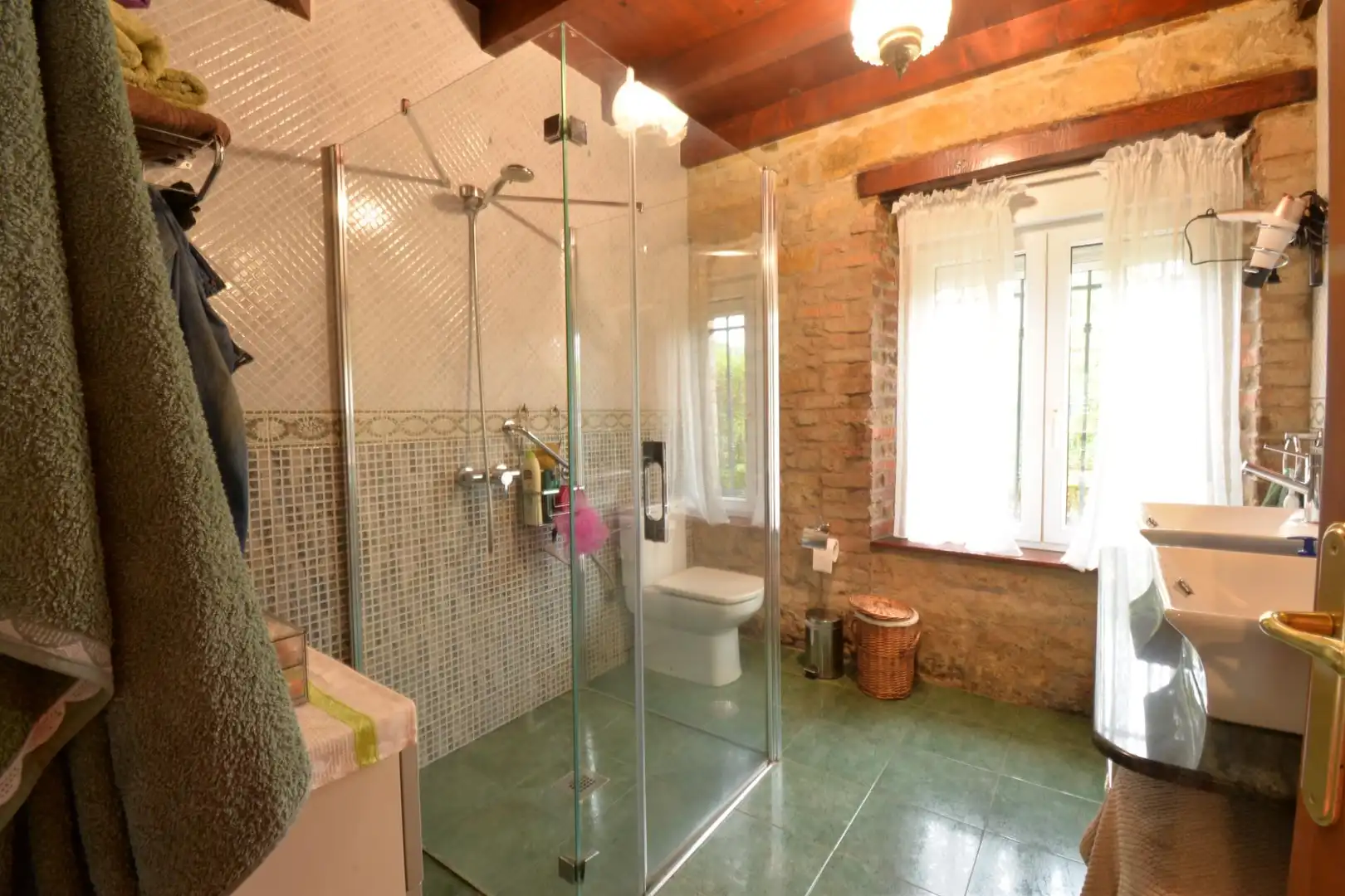 Baño de Casa o chalet en venta en Langreo con Calefacción, Jardín privado y Terraza