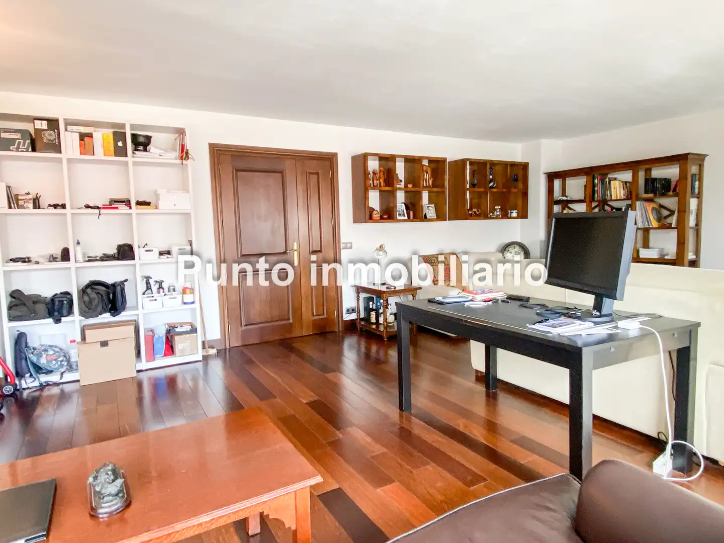 Sala de estar de Piso en venta en Valladolid con Aire acondicionado, Calefacción y Parquet