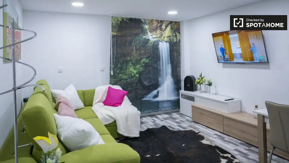 Living room of Flat for rent in Valencia  with Air Conditioner, Heating and Furnished