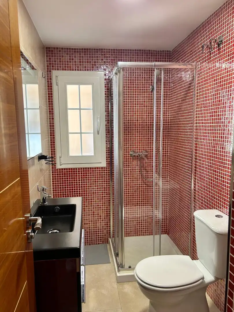 Flat with lift to rent in Calle VERDIALES, imagen 24