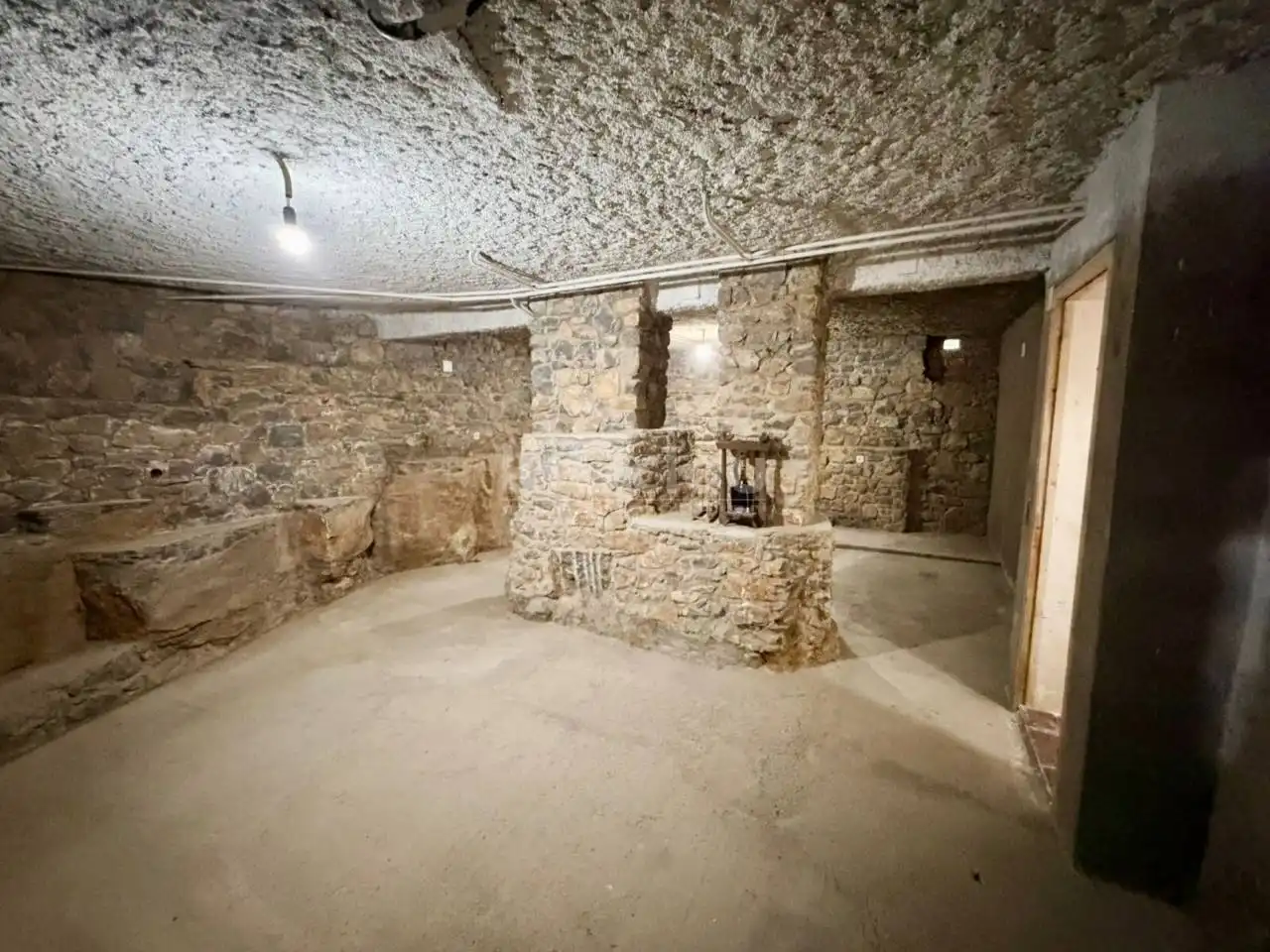Casa o xalet en venda en Tavèrnoles amb Jardí privat i Terrassa