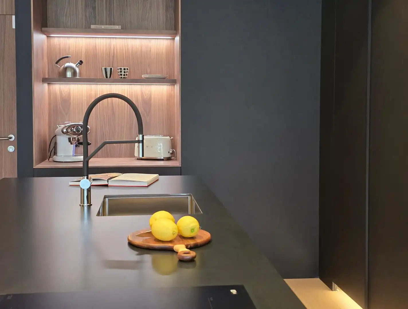 Cuina de Pis en venda en Barcelona amb Aire condicionat, Calefacció i Terrassa