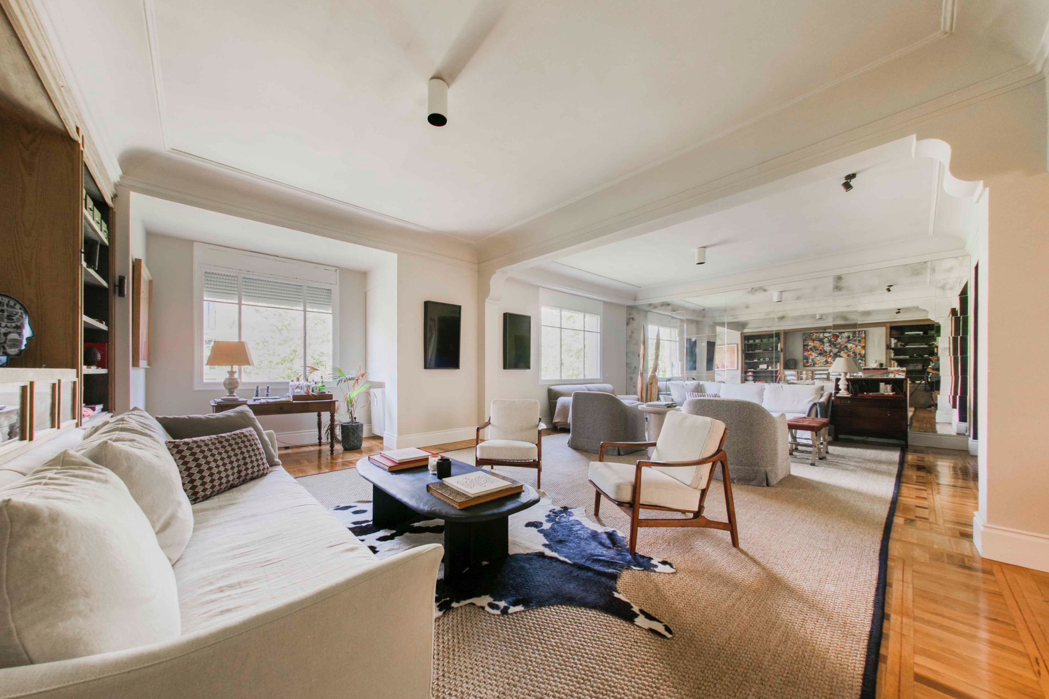 Living room of Apartment for sale in  Madrid Capital  with Air Conditioner, Heating and Parquet flooring