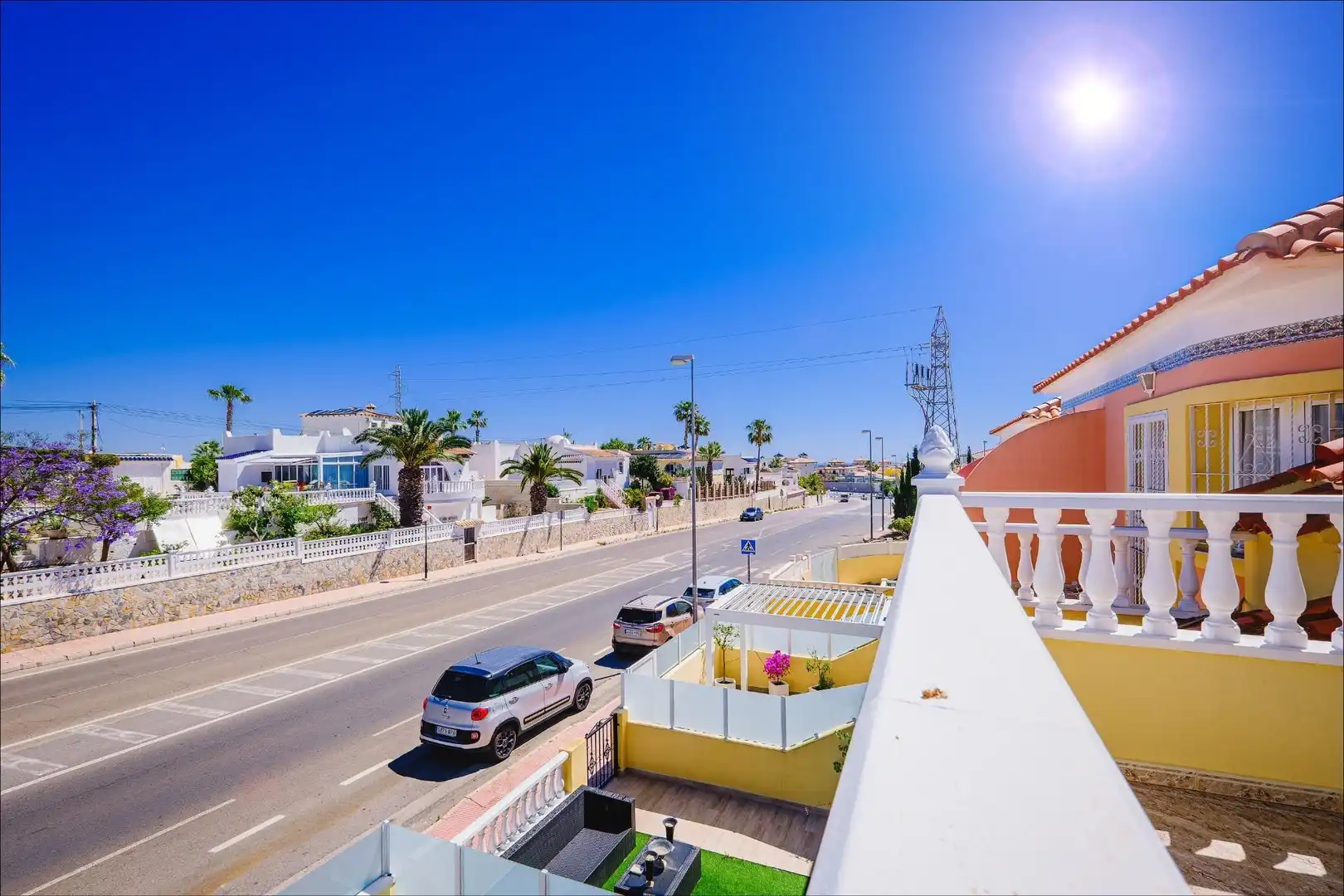 Vista exterior de Casa adosada en venta en Orihuela con Aire acondicionado, Terraza y Trastero