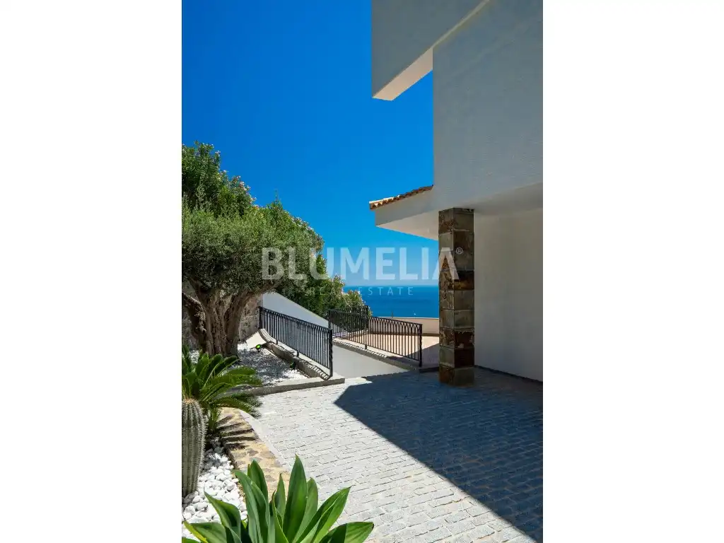 Houses for sale in Altea la Vella