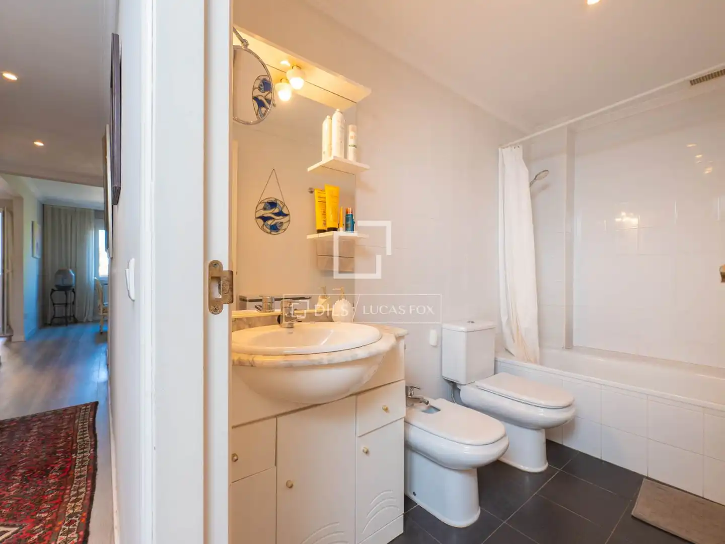 Badezimmer von Wohnung zum Verkauf in Eivissa mit Klimaanlage, Privatgarten und Terrasse